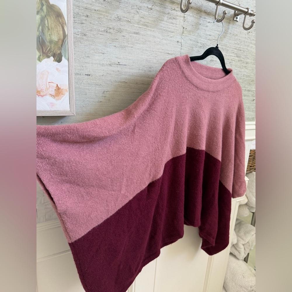 OS one size large medium Ann Taylor Factory color block Two-Tone poncho sweater - Picture 4 of 8
